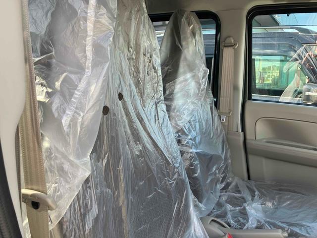 エブリイ ＰＡリミテッド　届け出済み未使用車　クリアランスソナー　レーンアシスト　衝突被害軽減システム　オートライト　キーレスエントリー　アイドリングストップ　ＣＶＴ　盗難防止システム　ＡＢＳ　ＥＳＣ　衝突安全ボディ　エアコン（35枚目）