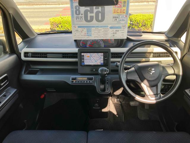 ワゴンＲ ハイブリッドＦＸ　ワンオーナー　ナビ　ＴＶ　レーンアシスト　衝突被害軽減システム　オートライト　スマートキー　アイドリングストップ　電動格納ミラー　シートヒーター　ベンチシート　ＣＶＴ　盗難防止システム　ＡＢＳ　ＥＳＣ（2枚目）