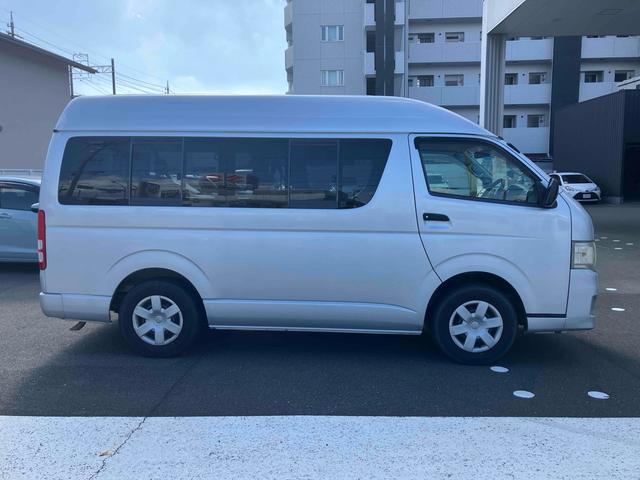 レジアスエースバン 　福祉車輌　スライドドア　ＡＴ　エアコン　パワーウィンドウ　運転席エアバッグ（8枚目）