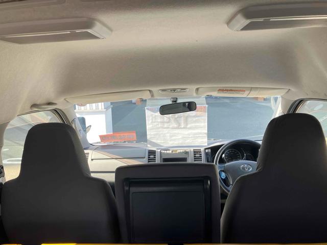レジアスエースバン 　福祉車輌　スライドドア　ＡＴ　エアコン　パワーウィンドウ　運転席エアバッグ（28枚目）