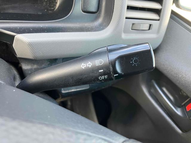 レジアスエースバン 　福祉車輌　スライドドア　ＡＴ　エアコン　パワーウィンドウ　運転席エアバッグ（47枚目）