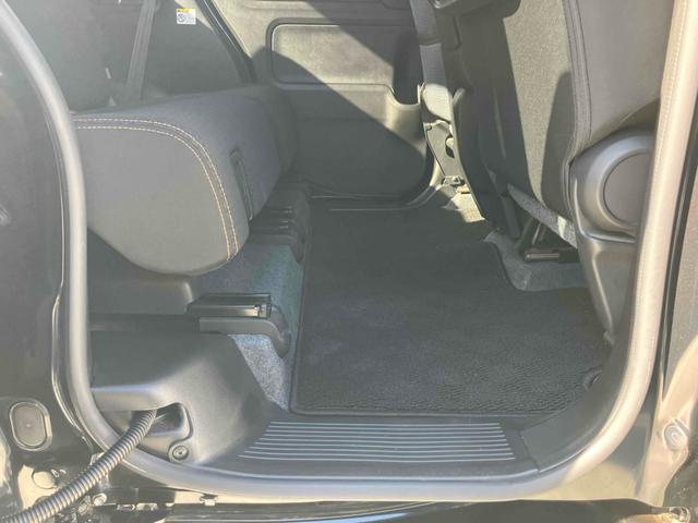 スペーシアギア ハイブリッドＸＺ　ターボ　ドライブレコーダー　ＥＴＣ　バックカメラ　両側電動スライドドア　ナビ　ＴＶ　クリアランスソナー　オートクルーズコントロール　レーンアシスト　衝突被害軽減システム　オートライト　ＬＥＤヘッドランプ（31枚目）