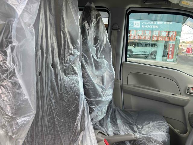 エブリイ ＰＡリミテッド　両側スライドドア　クリアランスソナー　レーンアシスト　衝突被害軽減システム　オートライト　キーレスエントリー　アイドリングストップ　ＣＶＴ　盗難防止システム　ＡＢＳ　ＥＳＣ　衝突安全ボディ　エアコン（37枚目）