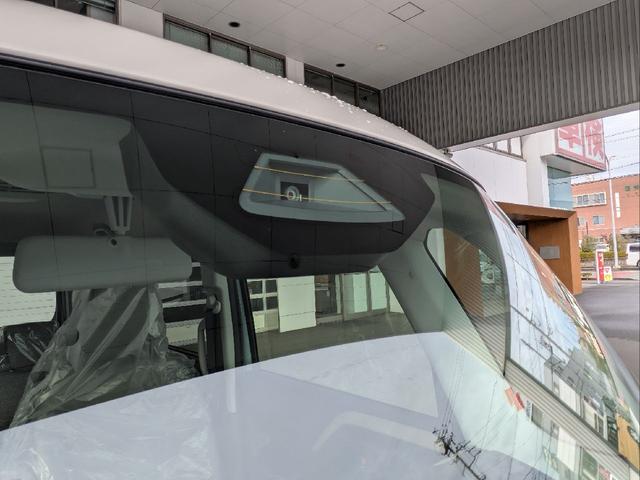 スペーシア ハイブリッドＸ　届出済未使用車！　両側電動スライドドア　クリアランスソナー　レーンアシスト　衝突被害軽減システム　オートライト　ＬＥＤヘッドランプ　スマートキー　アイドリングストップ　電動格納ミラー　シートヒーター（16枚目）