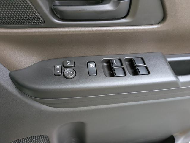 スペーシア ハイブリッドＸ　届出済未使用車！　両側電動スライドドア　クリアランスソナー　レーンアシスト　衝突被害軽減システム　オートライト　ＬＥＤヘッドランプ　スマートキー　アイドリングストップ　電動格納ミラー　シートヒーター（38枚目）