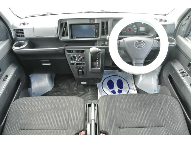 ハイゼットカーゴ ＤＸ　パートタイム４ＷＤ　パワーウィンドウ　キーレス　純正ナビ　フルセグテレビ　４速オートマ　Ｗエアバッグ　ＡＢＳ　ハイルーフ　両側スライドドア（2枚目）