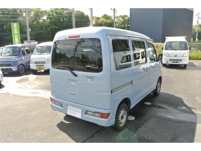 ハイゼットカーゴ ＤＸ　パートタイム４ＷＤ　パワーウィンドウ　キーレス　純正ナビ　フルセグテレビ　４速オートマ　Ｗエアバッグ　ＡＢＳ　ハイルーフ　両側スライドドア（15枚目）