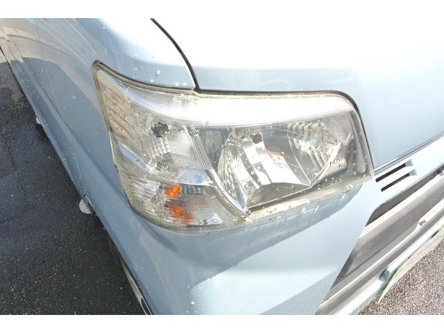 ハイゼットカーゴ ＤＸ　パートタイム４ＷＤ　パワーウィンドウ　キーレス　純正ナビ　フルセグテレビ　４速オートマ　Ｗエアバッグ　ＡＢＳ　ハイルーフ　両側スライドドア（28枚目）