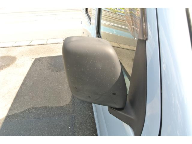 ハイゼットカーゴ ＤＸ　パートタイム４ＷＤ　パワーウィンドウ　キーレス　純正ナビ　フルセグテレビ　４速オートマ　Ｗエアバッグ　ＡＢＳ　ハイルーフ　両側スライドドア（32枚目）