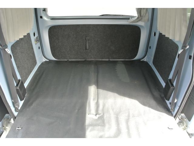 ハイゼットカーゴ ＤＸ　パートタイム４ＷＤ　パワーウィンドウ　キーレス　純正ナビ　フルセグテレビ　４速オートマ　Ｗエアバッグ　ＡＢＳ　ハイルーフ　両側スライドドア（65枚目）