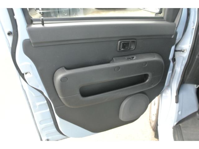 ハイゼットカーゴ ＤＸ　パートタイム４ＷＤ　パワーウィンドウ　キーレス　純正ナビ　フルセグテレビ　４速オートマ　Ｗエアバッグ　ＡＢＳ　ハイルーフ　両側スライドドア（73枚目）