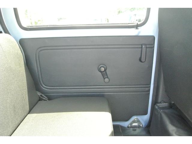 ハイゼットカーゴ ＤＸ　パートタイム４ＷＤ　パワーウィンドウ　キーレス　純正ナビ　フルセグテレビ　４速オートマ　Ｗエアバッグ　ＡＢＳ　ハイルーフ　両側スライドドア（75枚目）