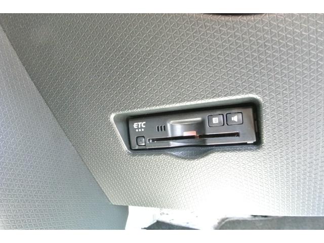 タント カスタムRS ターボ 両側パワースライドドア 安全装備 9インチディスプレイオーディオ フルセグテレビ bluetooth バックカメラ ドライブレコーダー ETC 運転席助手席シートヒーター クルーズコントロール(9枚目)