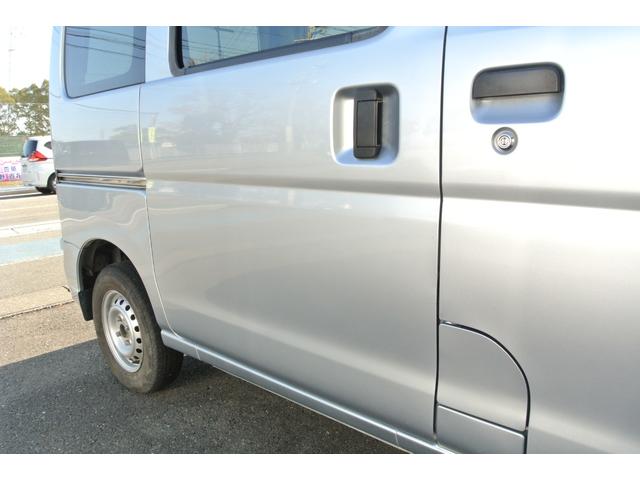 ピクシスバン デラックス 4速オートマ パワーウィンドウ キーレス 両側スライドドア ハイルーフ(32枚目)