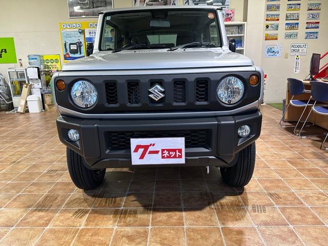 ジムニー ＸＬ　４ＷＤ　マニュアル（ＭＴ）　シートヒーター　クリアランスソナー　禁煙車	登録済み（届け出済み）未使用車　店内保管車　ターボ　ワンオーナー（2枚目）