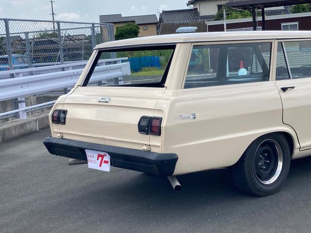 シボレーノーバ 　ワゴン　３５０ＥＧ　ＨＥＩＤＴＳフレーム　１９６５Ｙ　クリーム色　５７００ｃｃ　並行車　左ハンドル　オートマ車　ＡＴ　５ドア（9枚目）