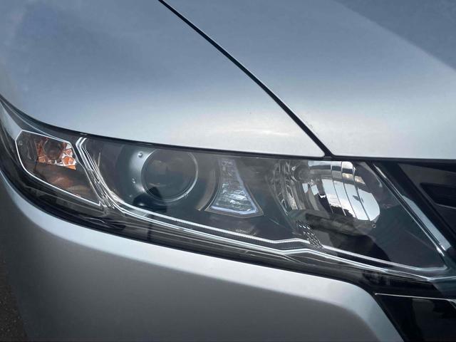 オデッセイ Ｍファインスピリット　全周囲カメラ　ナビ　ＨＩＤ　キーレスエントリー　電動格納ミラー　３列シート　ＣＶＴ　アルミホイール　ＣＤ　ＤＶＤ再生　Ｂｌｕｅｔｏｏｔｈ　盗難防止システム　衝突安全ボディ　ＡＢＳ　エアコン（5枚目）