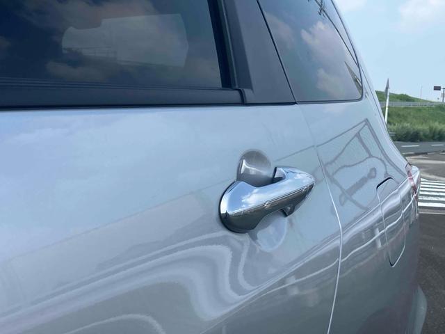 オデッセイ Ｍファインスピリット　全周囲カメラ　ナビ　ＨＩＤ　キーレスエントリー　電動格納ミラー　３列シート　ＣＶＴ　アルミホイール　ＣＤ　ＤＶＤ再生　Ｂｌｕｅｔｏｏｔｈ　盗難防止システム　衝突安全ボディ　ＡＢＳ　エアコン（19枚目）