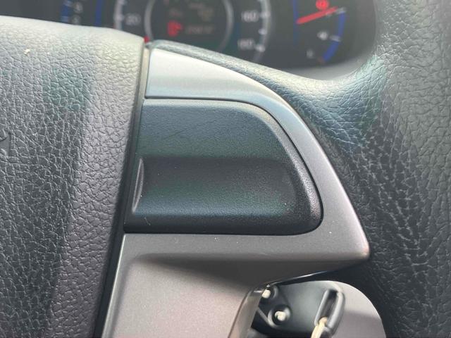 オデッセイ Ｍファインスピリット　全周囲カメラ　ナビ　ＨＩＤ　キーレスエントリー　電動格納ミラー　３列シート　ＣＶＴ　アルミホイール　ＣＤ　ＤＶＤ再生　Ｂｌｕｅｔｏｏｔｈ　盗難防止システム　衝突安全ボディ　ＡＢＳ　エアコン（35枚目）