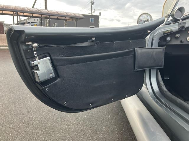 フォードその他 スーパーフォーマンス コブラCOBRA BOSS 4点式シートベルト シートヒーター(23枚目)