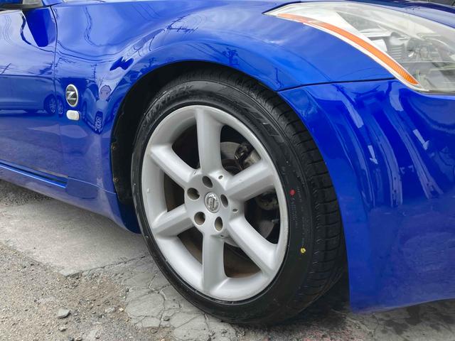 フェアレディＺ ロードスター　オープンカー　ＥＴＣ　バックカメラ　ナビ　ＨＩＤ　ＡＴ　キーレスエントリー　電動格納ミラー　アルミホイール　盗難防止システム　衝突安全ボディ　ＡＢＳ　Ｂｌｕｅｔｏｏｔｈ　エアコン　パワーステアリング（20枚目）