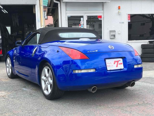 フェアレディＺ ロードスター　オープンカー　ＥＴＣ　バックカメラ　ナビ　ＨＩＤ　ＡＴ　キーレスエントリー　電動格納ミラー　アルミホイール　盗難防止システム　衝突安全ボディ　ＡＢＳ　Ｂｌｕｅｔｏｏｔｈ　エアコン　パワーステアリング（29枚目）
