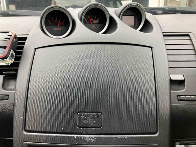 フェアレディＺ ロードスター　オープンカー　ＥＴＣ　バックカメラ　ナビ　ＨＩＤ　ＡＴ　キーレスエントリー　電動格納ミラー　アルミホイール　盗難防止システム　衝突安全ボディ　ＡＢＳ　Ｂｌｕｅｔｏｏｔｈ　エアコン　パワーステアリング（40枚目）
