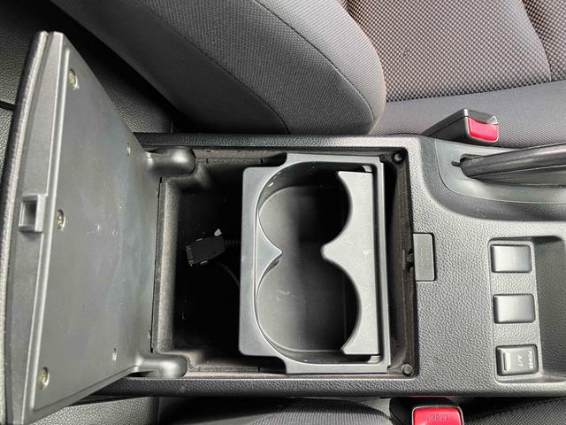 フェアレディＺ ロードスター　オープンカー　ＥＴＣ　バックカメラ　ナビ　ＨＩＤ　ＡＴ　キーレスエントリー　電動格納ミラー　アルミホイール　盗難防止システム　衝突安全ボディ　ＡＢＳ　Ｂｌｕｅｔｏｏｔｈ　エアコン　パワーステアリング（43枚目）