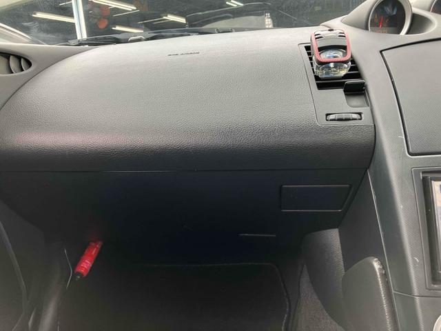フェアレディＺ ロードスター　オープンカー　ＥＴＣ　バックカメラ　ナビ　ＨＩＤ　ＡＴ　キーレスエントリー　電動格納ミラー　アルミホイール　盗難防止システム　衝突安全ボディ　ＡＢＳ　Ｂｌｕｅｔｏｏｔｈ　エアコン　パワーステアリング（44枚目）