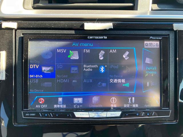 フィットハイブリッド Ｆパッケージ　ハイブリッド　ＥＴＣ　バックカメラ　ナビ　ＴＶ　スマートキー　電動格納ミラー　ＡＴ　盗難防止システム　衝突安全ボディ　ＣＤ　ＵＳＢ　ミュージックプレイヤー接続可　Ｂｌｕｅｔｏｏｔｈ　ＡＢＳ　ＥＳＣ（5枚目）
