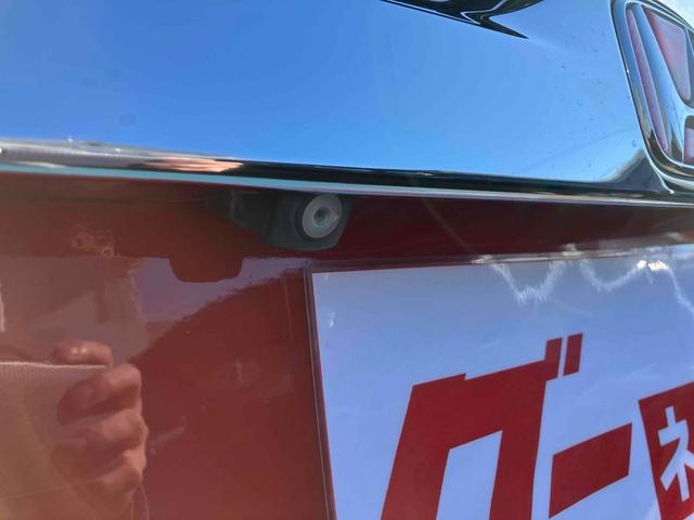 フィットハイブリッド Ｆパッケージ　ハイブリッド　ＥＴＣ　バックカメラ　ナビ　ＴＶ　スマートキー　電動格納ミラー　ＡＴ　盗難防止システム　衝突安全ボディ　ＣＤ　ＵＳＢ　ミュージックプレイヤー接続可　Ｂｌｕｅｔｏｏｔｈ　ＡＢＳ　ＥＳＣ（26枚目）