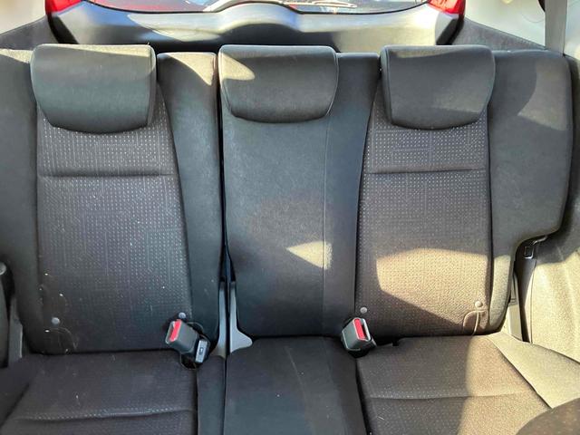 フィットハイブリッド Ｆパッケージ　ハイブリッド　ＥＴＣ　バックカメラ　ナビ　ＴＶ　スマートキー　電動格納ミラー　ＡＴ　盗難防止システム　衝突安全ボディ　ＣＤ　ＵＳＢ　ミュージックプレイヤー接続可　Ｂｌｕｅｔｏｏｔｈ　ＡＢＳ　ＥＳＣ（45枚目）