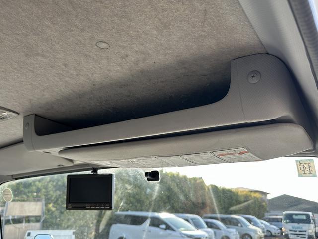 エルフトラック 全低床／アルミバン　１．９ｔ積載／標準セミロング／ＡＢＳ／ＡＳＲ／サイドドア付／バックカメラ／フォグランプ／サイドマーカー／アイドリングストップ／左電動格納ミラー（63枚目）