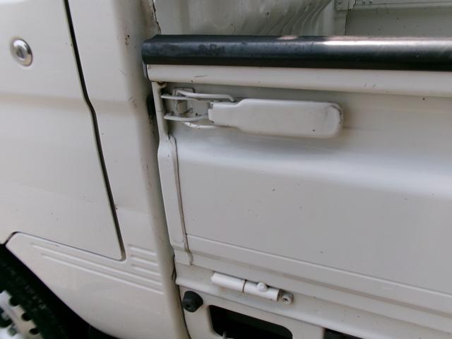 ハイゼットトラック 　ＭＴ　２ＷＤ　エアコン　デフロック付き（29枚目）