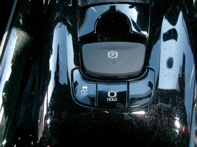 C-HR G-T ETC バックカメラ クリアランスソナー オートクルーズコントロール 衝突被害軽減システム ナビ TV LEDヘッドランプ アルミホイール スマートキー 電動格納ミラー シートヒーター CVT(8枚目)