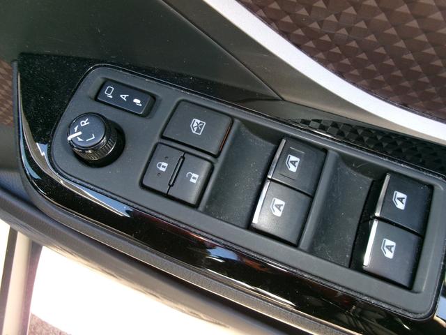 C-HR G-T ETC バックカメラ クリアランスソナー オートクルーズコントロール 衝突被害軽減システム ナビ TV LEDヘッドランプ アルミホイール スマートキー 電動格納ミラー シートヒーター CVT(11枚目)