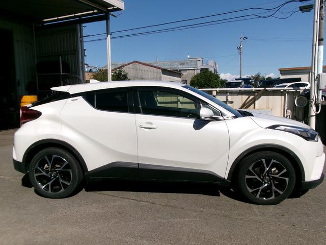C-HR G-T ETC バックカメラ クリアランスソナー オートクルーズコントロール 衝突被害軽減システム ナビ TV LEDヘッドランプ アルミホイール スマートキー 電動格納ミラー シートヒーター CVT(14枚目)