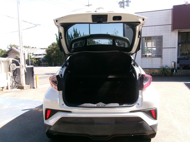 C-HR G-T ETC バックカメラ クリアランスソナー オートクルーズコントロール 衝突被害軽減システム ナビ TV LEDヘッドランプ アルミホイール スマートキー 電動格納ミラー シートヒーター CVT(19枚目)