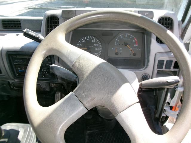 アトラストラック  4WD MT 後輪ダブル エアコン(2枚目)