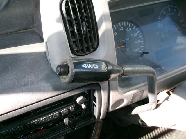 アトラストラック  4WD MT 後輪ダブル エアコン(6枚目)