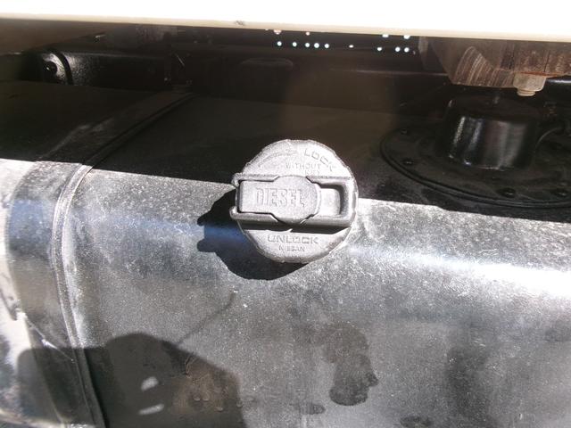 アトラストラック  4WD MT 後輪ダブル エアコン(37枚目)