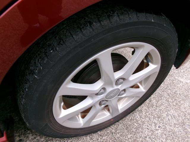 ムーヴ カスタム　Ｘ　ＬＥＤヘッドランプ　スマートキー　アイドリングストップ　ＣＶＴ　盗難防止システム　ＡＢＳ　ＥＳＣ　アルミホイール　衝突安全ボディ　エアコン　パワーステアリング　パワーウィンドウ　運転席エアバッグ（26枚目）