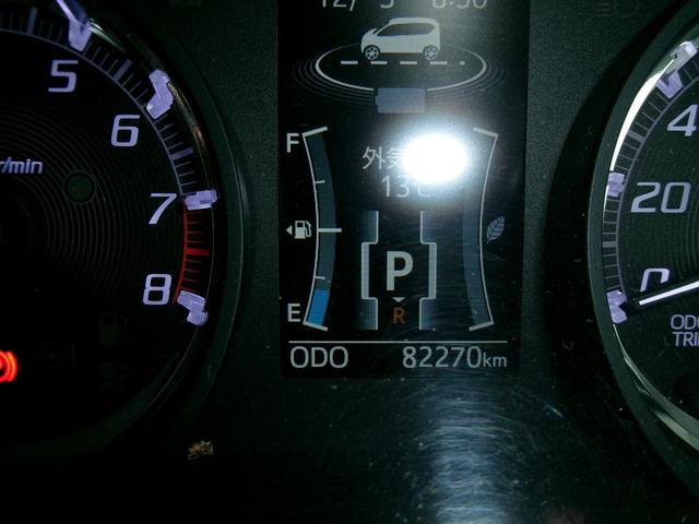 ムーヴ カスタム　Ｘ　ＬＥＤヘッドランプ　スマートキー　アイドリングストップ　ＣＶＴ　盗難防止システム　ＡＢＳ　ＥＳＣ　アルミホイール　衝突安全ボディ　エアコン　パワーステアリング　パワーウィンドウ　運転席エアバッグ（36枚目）