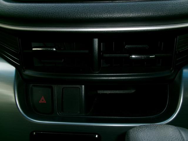 ムーヴ カスタム　Ｘ　ＬＥＤヘッドランプ　スマートキー　アイドリングストップ　ＣＶＴ　盗難防止システム　ＡＢＳ　ＥＳＣ　アルミホイール　衝突安全ボディ　エアコン　パワーステアリング　パワーウィンドウ　運転席エアバッグ（46枚目）