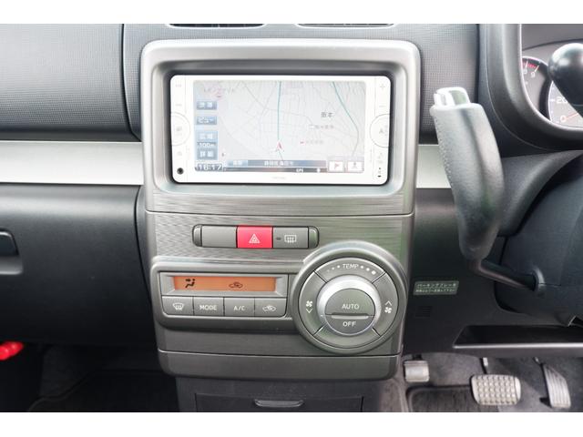 ピクシススペース カスタム　Ｘ　メモリーナビ　ワンセグＴＶ　Ｂｌｕｅｔｏｏｔｈオーデオ　ワンオーナー禁煙車　パールホワイト色　オートエアコン　ＨＩＤライト（10枚目）