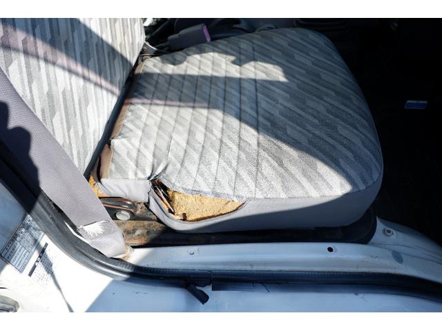 ハイゼットトラック ローダンプ　４ＷＤ　５速マニュアル　デフロック　エアコン　パワーステアリング　ローダンプ（12枚目）