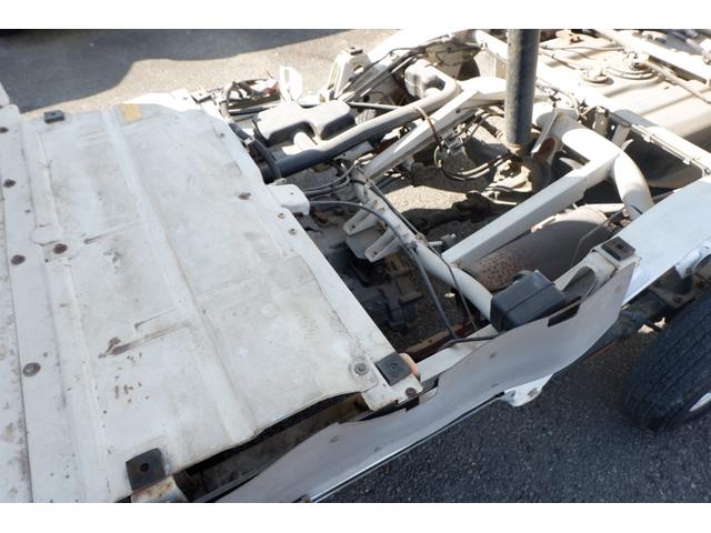 ハイゼットトラック ローダンプ　４ＷＤ　５速マニュアル　デフロック　エアコン　パワーステアリング　ローダンプ（16枚目）