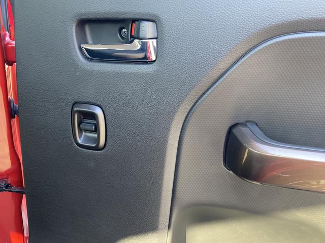 クロスビー HYBRID MZブラウンアクセントP&全方位モニタ用カメラ オートライト バックカメラ プッシュスタート シートヒーター オートエアコン スズキセーフティーサポート 衝突被害軽減システム アイドリングストップ 横滑り防止機能 衝突安全ボディ 盗難防止システム(39枚目)