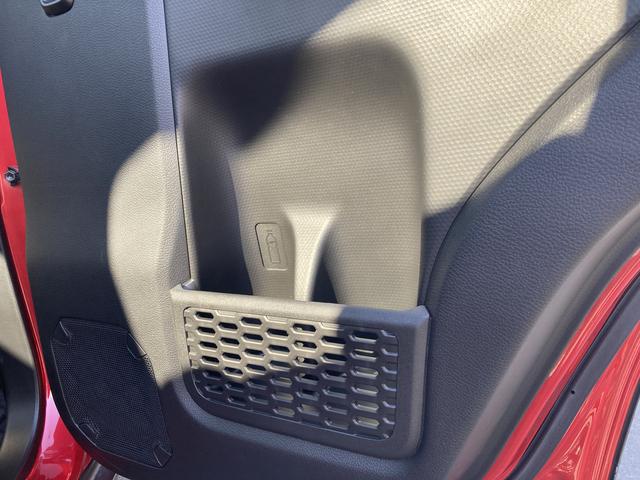 クロスビー HYBRID MZブラウンアクセントP&全方位モニタ用カメラ オートライト バックカメラ プッシュスタート シートヒーター オートエアコン スズキセーフティーサポート 衝突被害軽減システム アイドリングストップ 横滑り防止機能 衝突安全ボディ 盗難防止システム(40枚目)