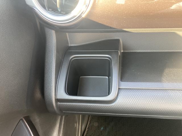 クロスビー HYBRID MZブラウンアクセントP&全方位モニタ用カメラ オートライト バックカメラ プッシュスタート シートヒーター オートエアコン スズキセーフティーサポート 衝突被害軽減システム アイドリングストップ 横滑り防止機能 衝突安全ボディ 盗難防止システム(49枚目)